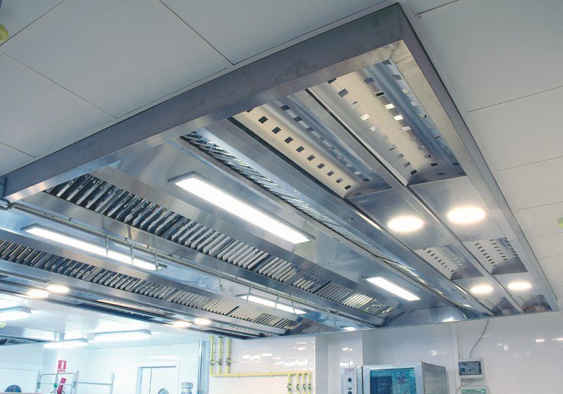 Room with filtering roof 3